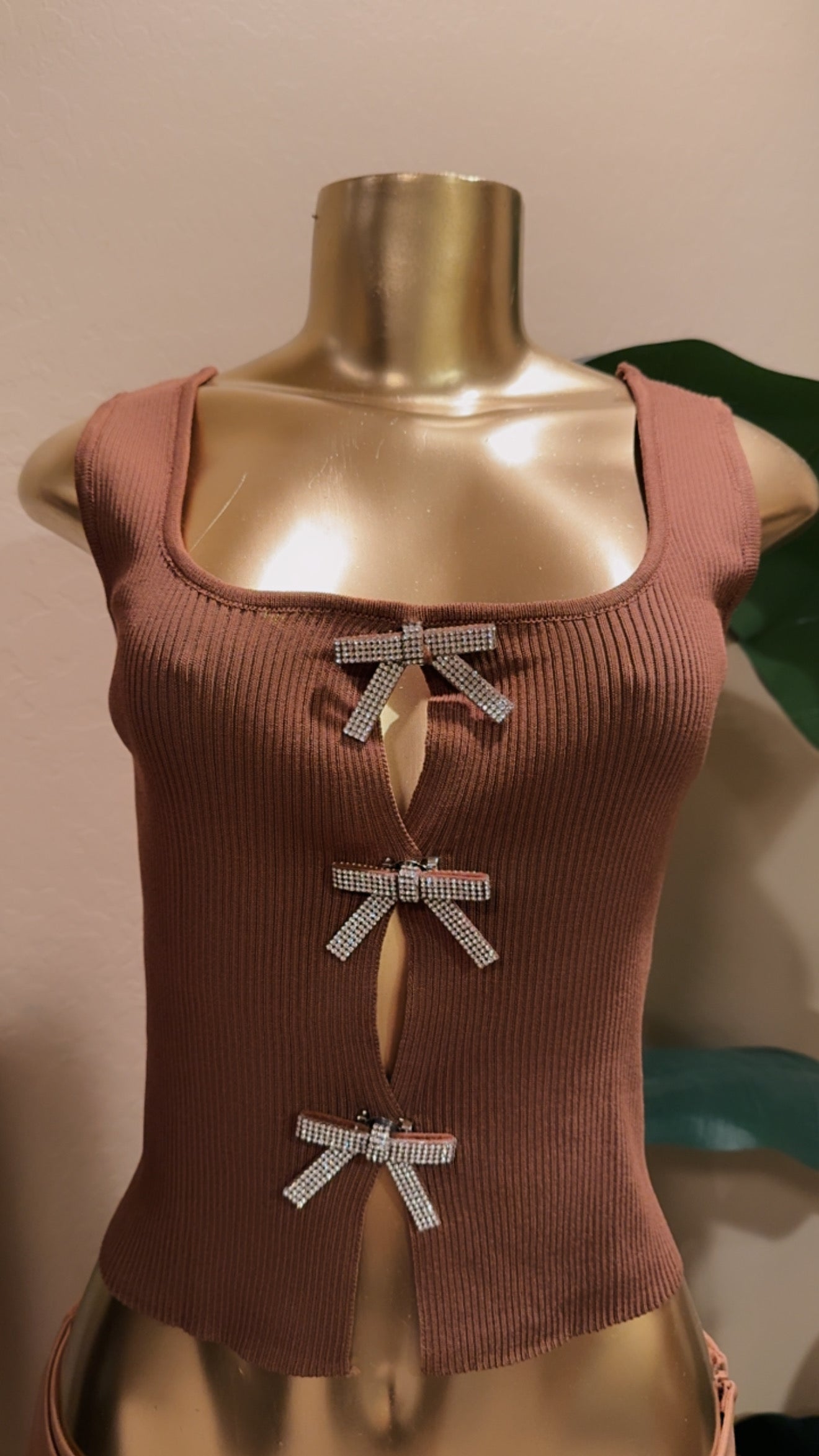 Bow top